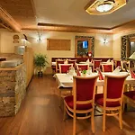 Duc De Rohan Hotel