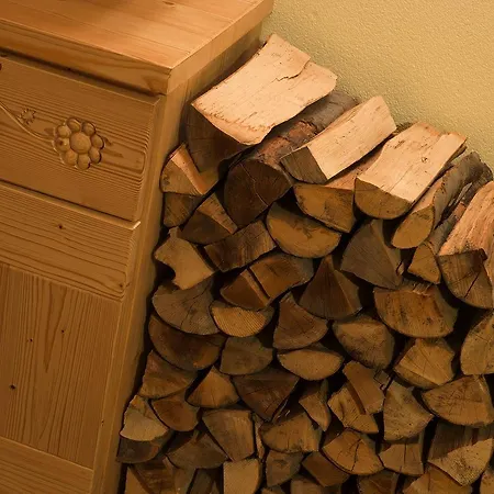 Duc De Rohan فندق ليفينو